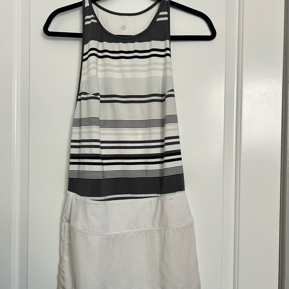 Lululemon Blissed Out Tank Dress Size 2 Striped White Gray Tennis Preppy size 2 - Picture 6 of 10